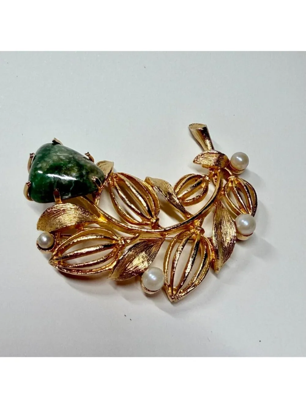 Vintage Lisner Gold-Tone Leaf Brooch With Green Stone & Faux Pearls Botanical